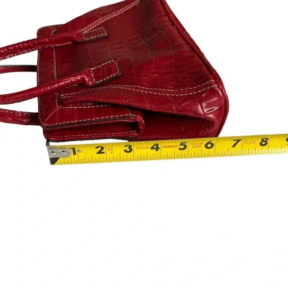 LIZ CLAIBORNE Crazy Horse Vintage Red Mock Croc Mini Satchel OS - Picture 3 of 11